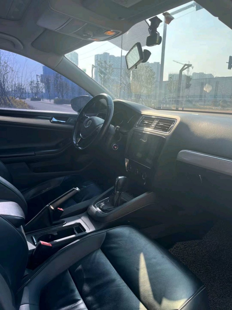 徐州14年大众速腾5