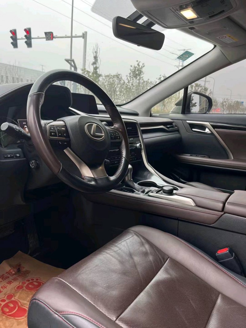 徐州18年雷克萨斯RX6