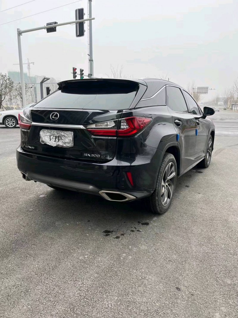 徐州18年雷克萨斯RX7