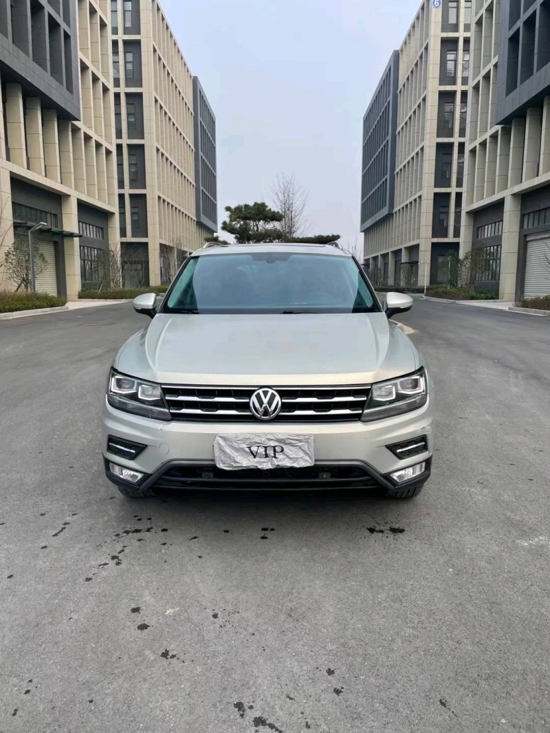 徐州17年大众途观1