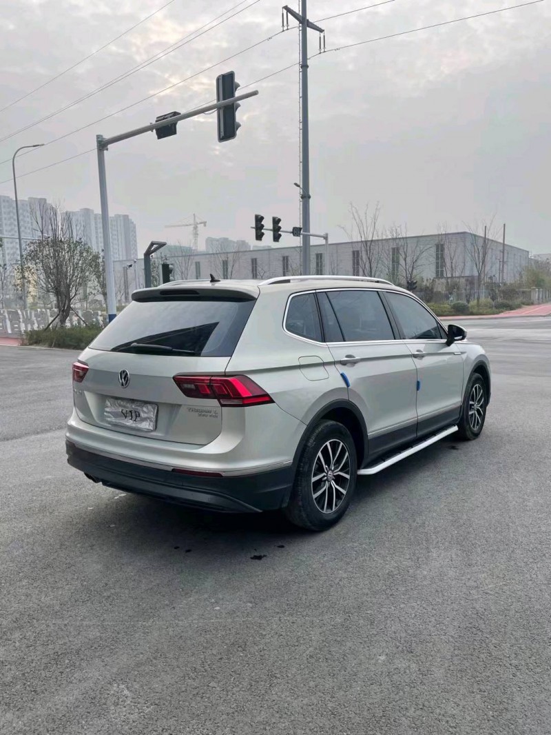 徐州17年大众途观7