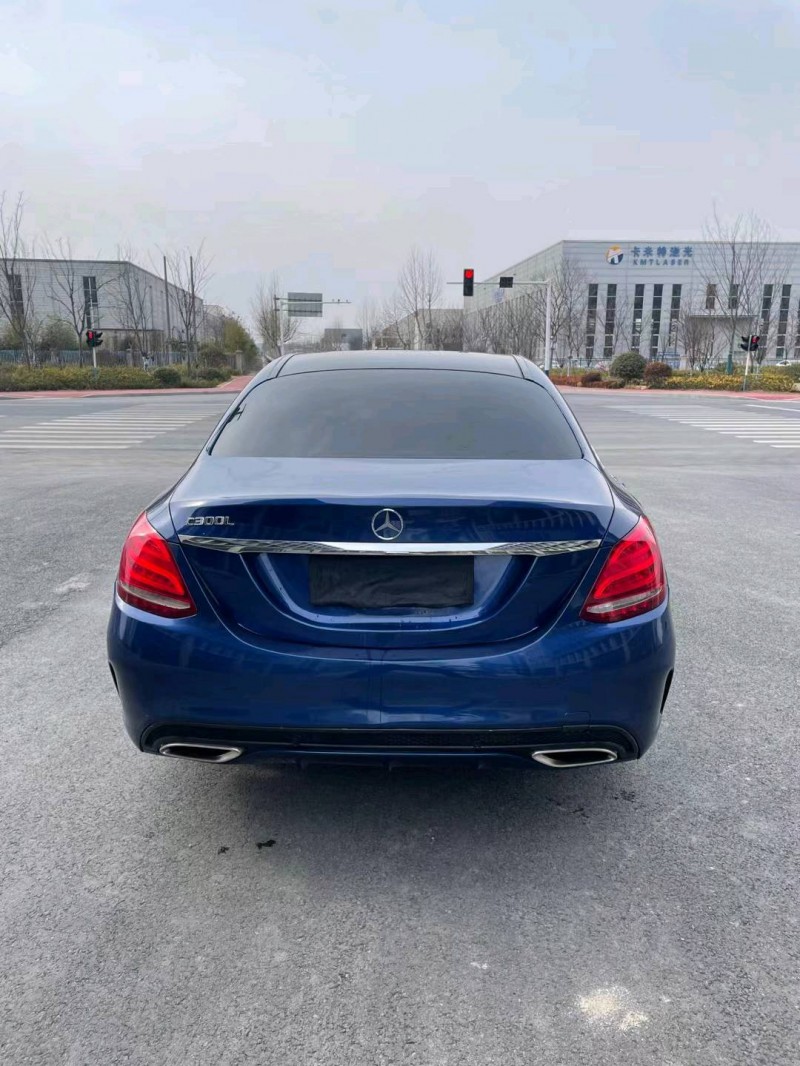 徐州16年奔驰C9