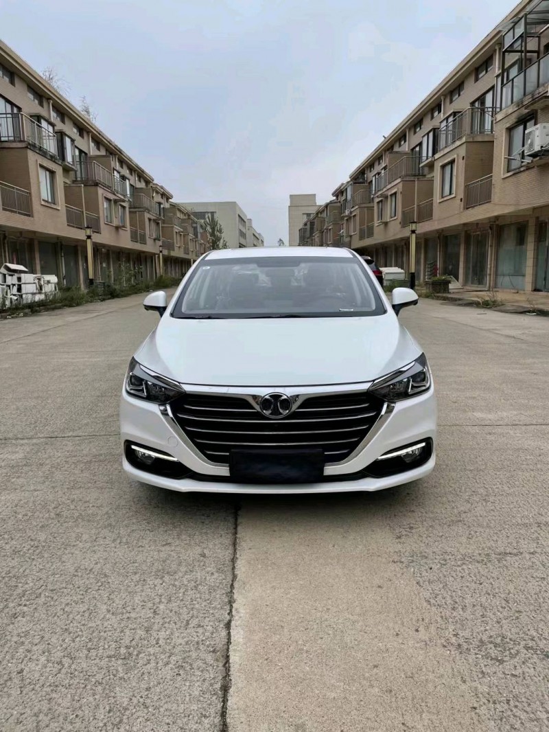 徐州21年北汽绅宝D501