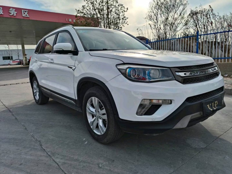 徐州16年長安汽車CS752