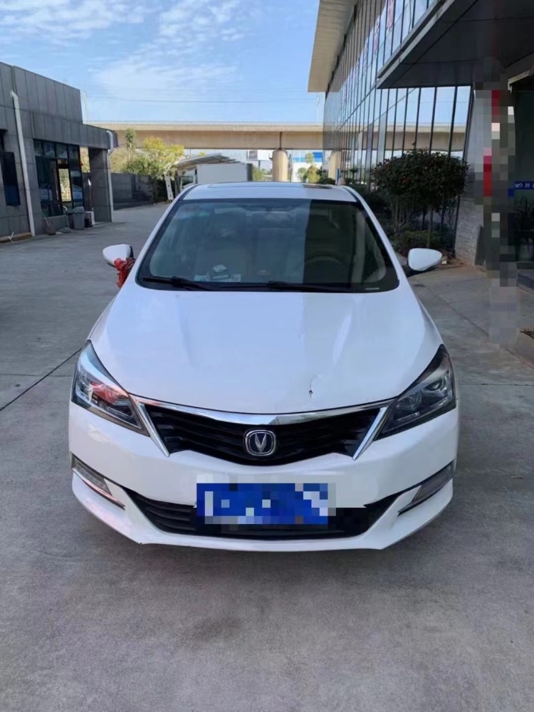 株洲17年長安汽車悅翔V71