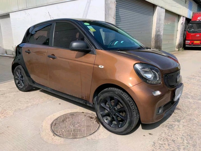 广州16年奔驰Sprinter2