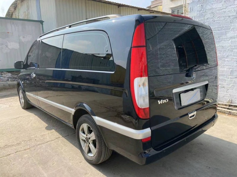 广州14年奔驰威霆1