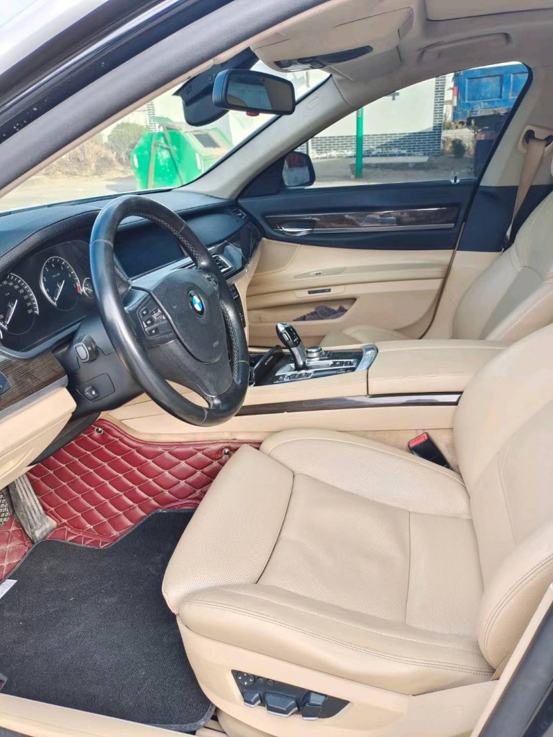 徐州10年宝马7系6