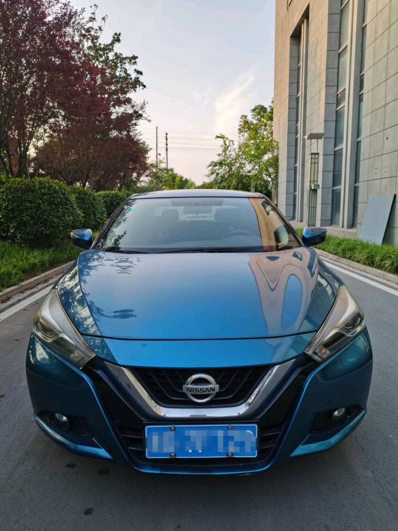 徐州16年日產藍鳥1