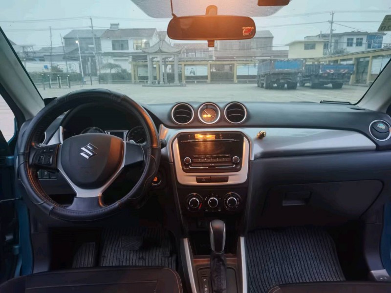 徐州16年铃木维特拉4