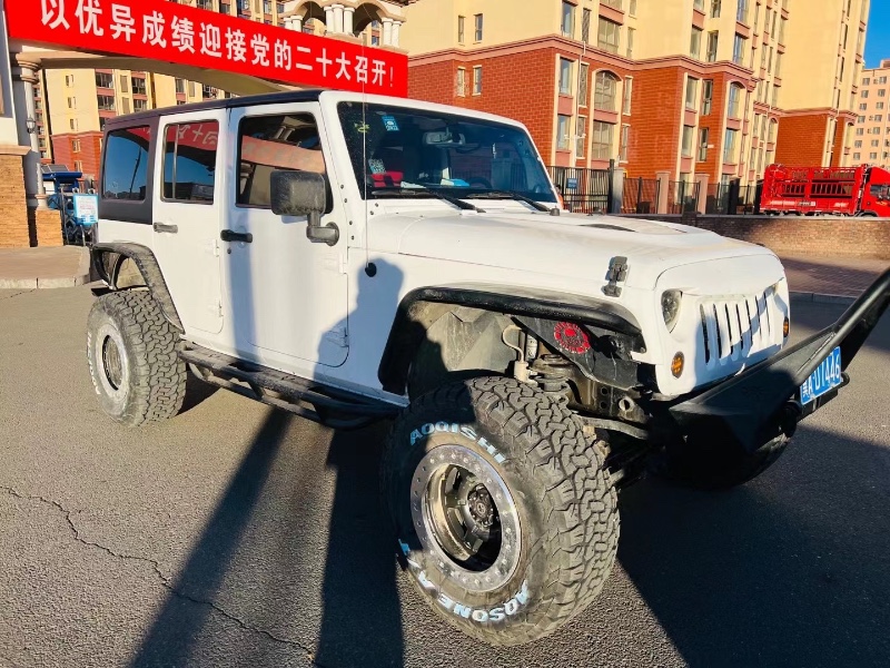包頭16年Jeep牧馬人7