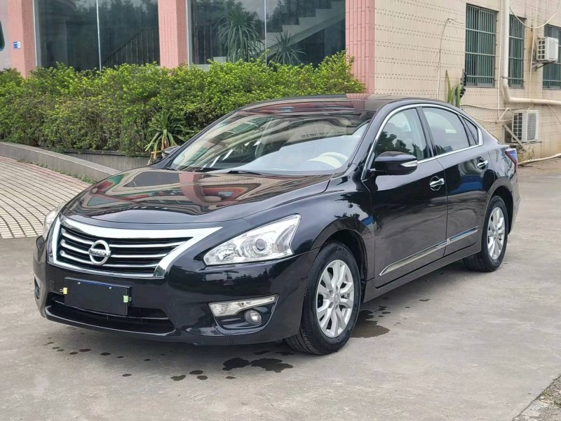 東莞15年日產天籟2