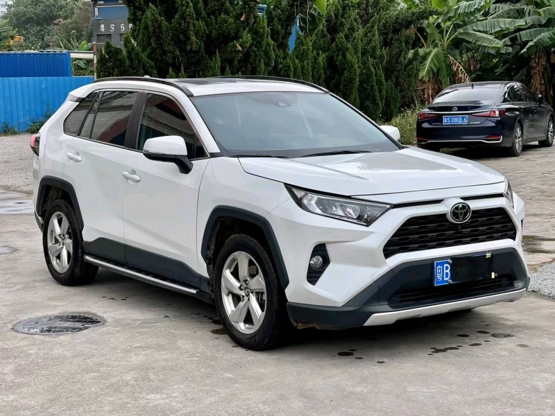 东莞20年丰田RAV43