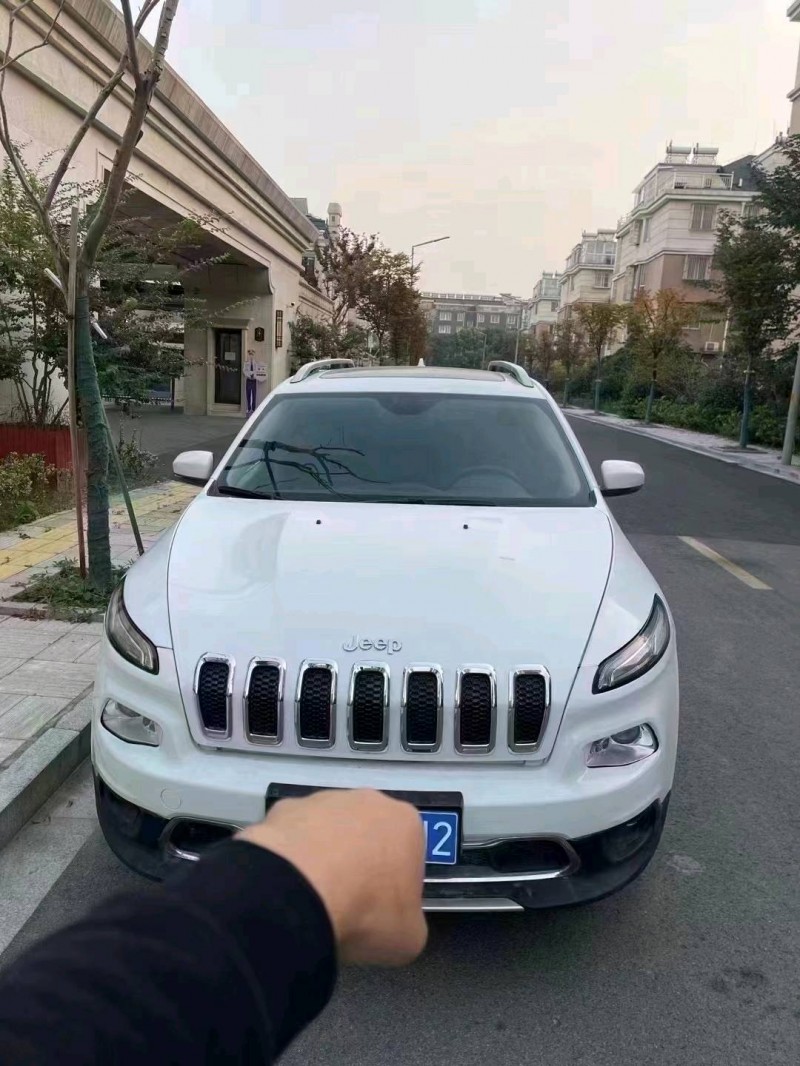 北京18年Jeep自由光7