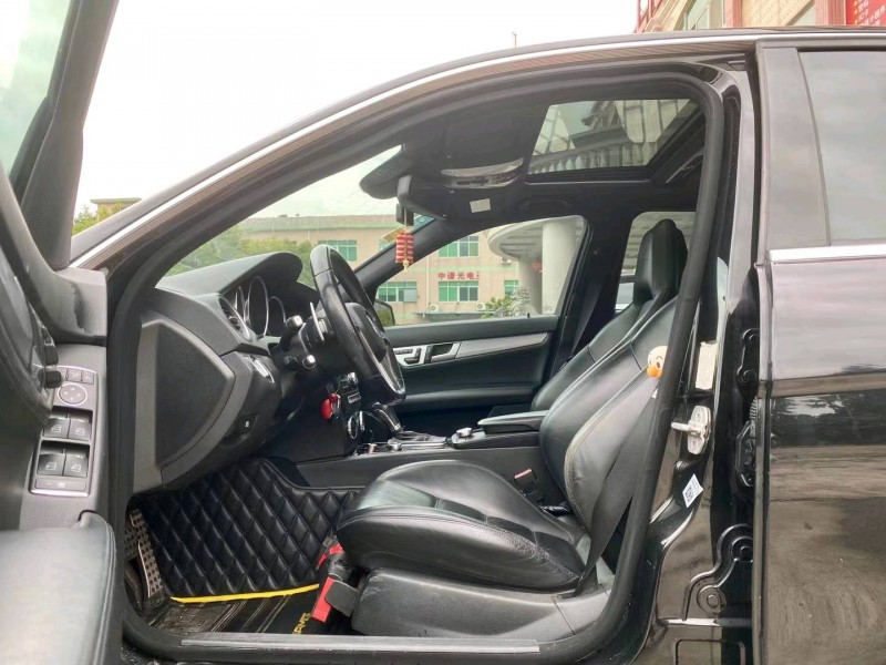 东莞13年奔驰AMG C7