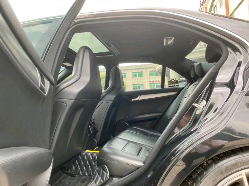 东莞13年奔驰AMG C9