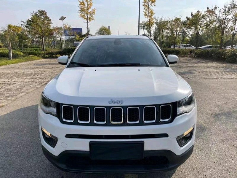 鹽城20年Jeep指南者1