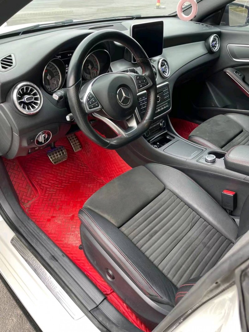 徐州16年奔驰CLA7