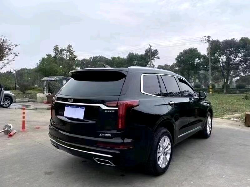 南平21年凱迪拉克XT68