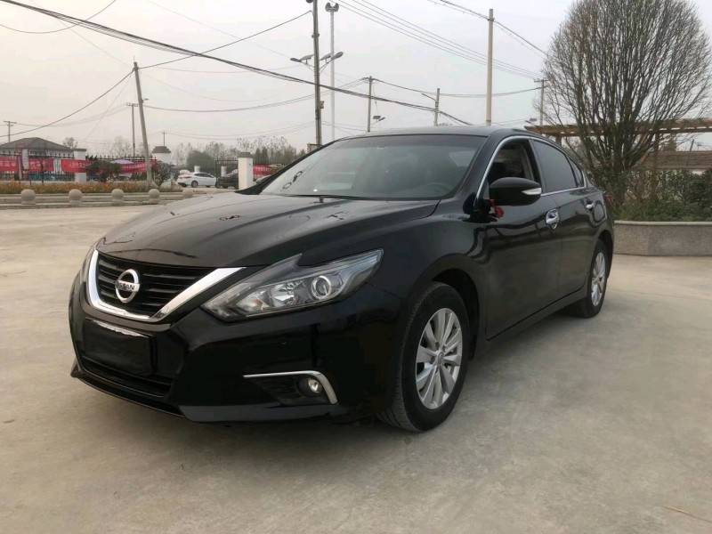 徐州17年日產天籟6