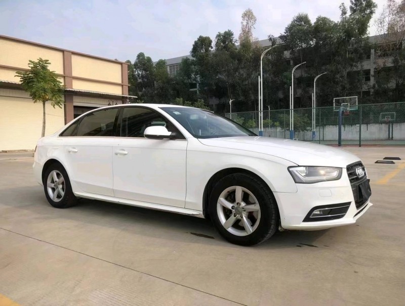 东莞14年奥迪A4L2
