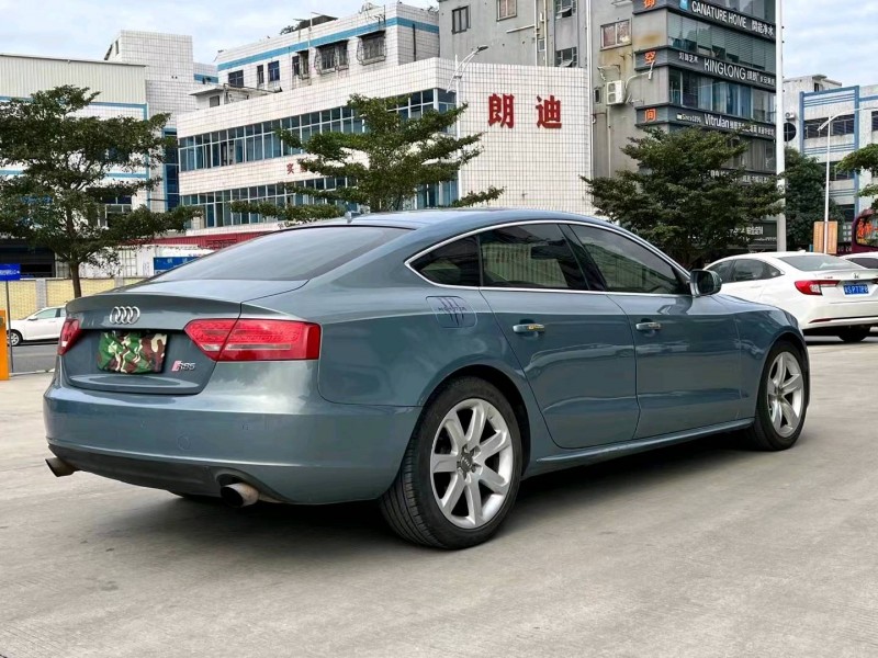 東莞12年奧迪A58