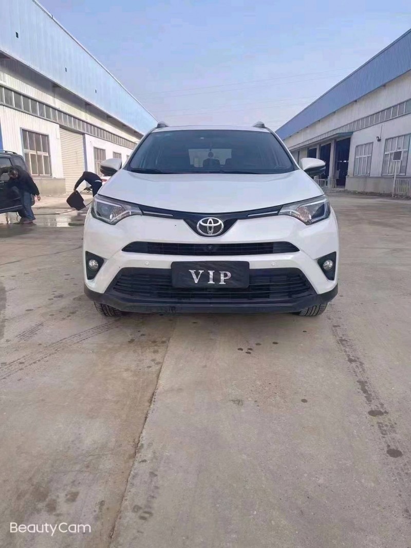 南通19年豐田RAV4榮放1