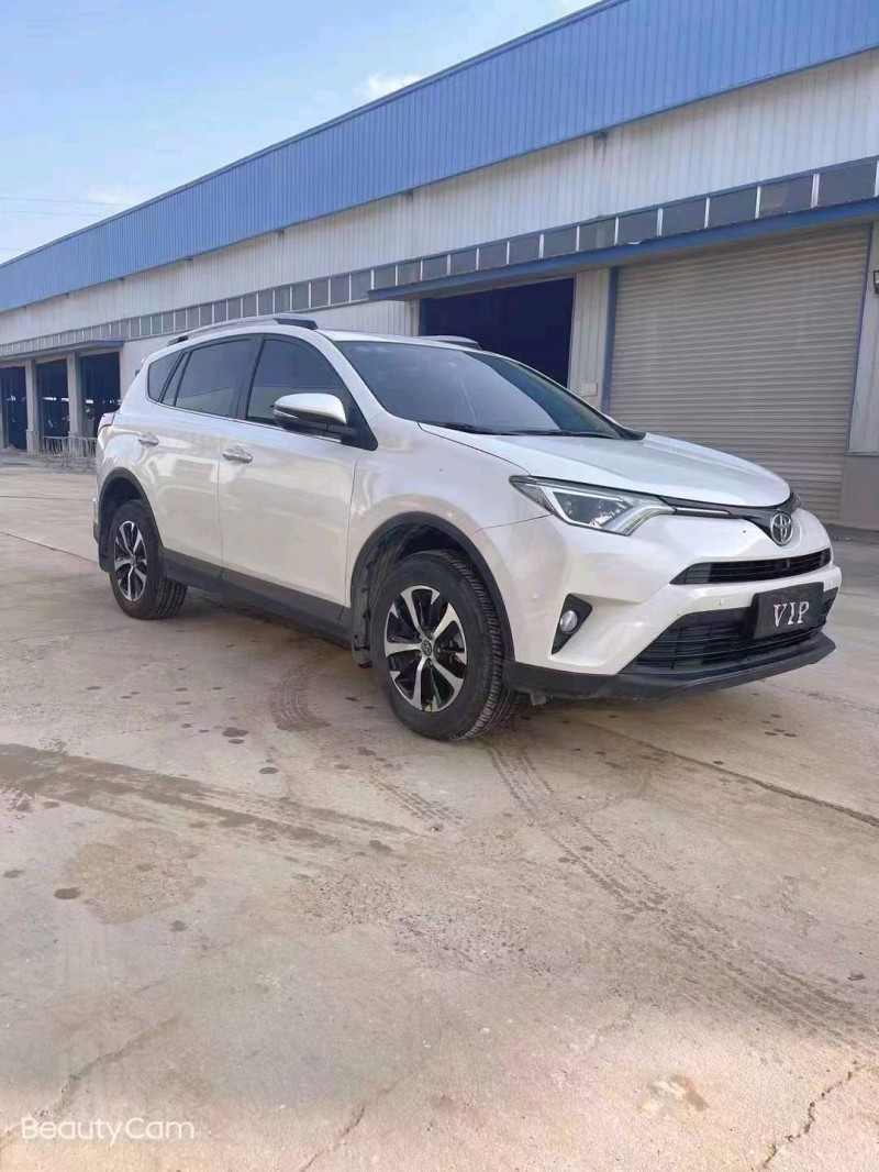 南通19年豐田RAV4榮放3