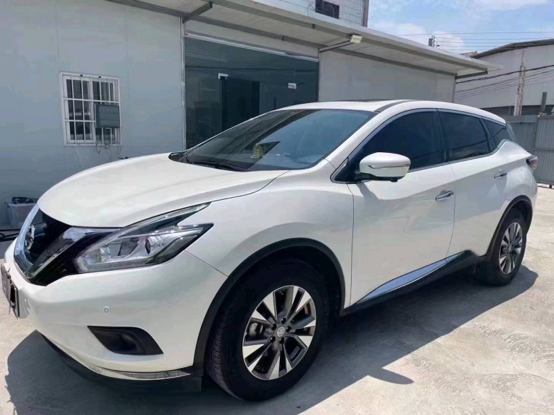 防城港20年日產樓蘭2