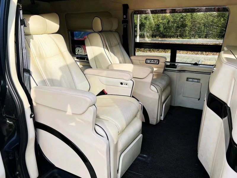 潍坊13年GMC商务之星7