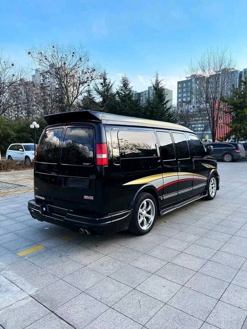 潍坊13年GMC商务之星8