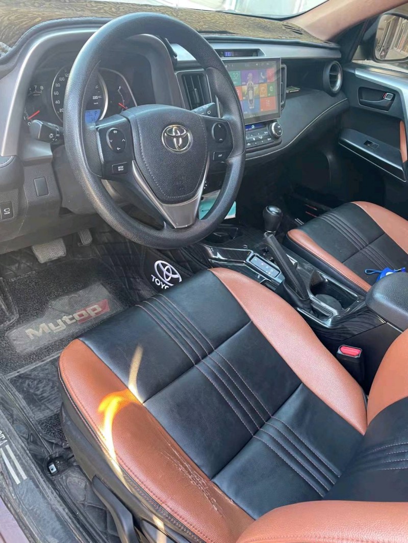 承德17年豐田RAV4榮放9