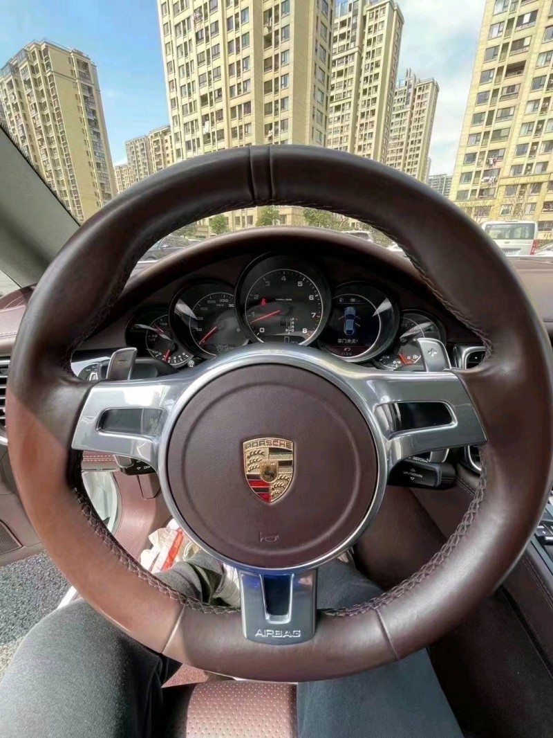 廈門15年保時捷帕拉梅拉6