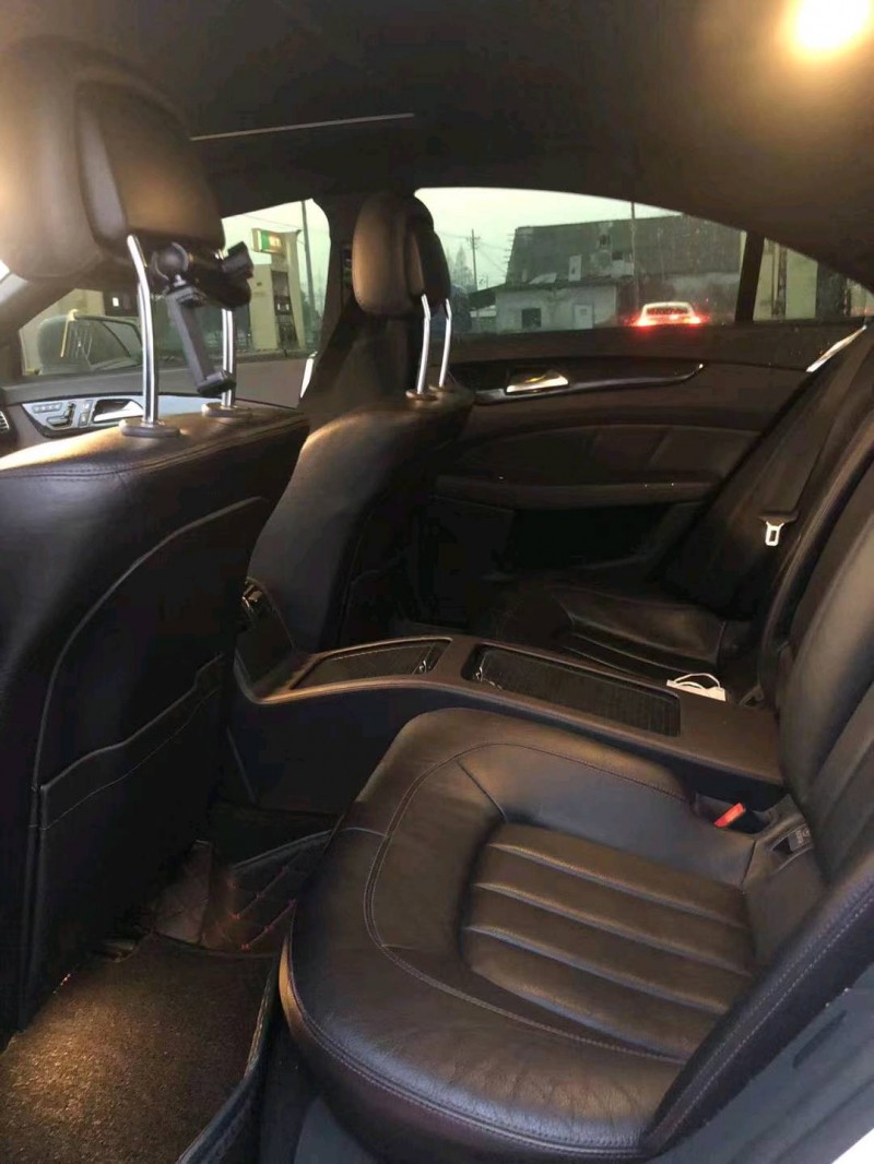 徐州14年奔驰CLS5