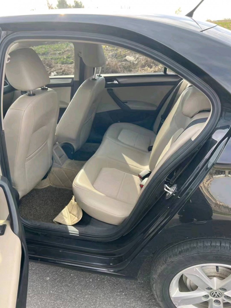 徐州16年大众桑塔纳5