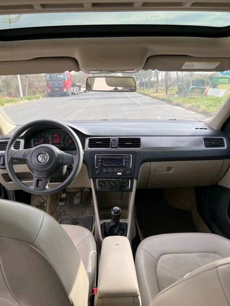 徐州16年大众桑塔纳4