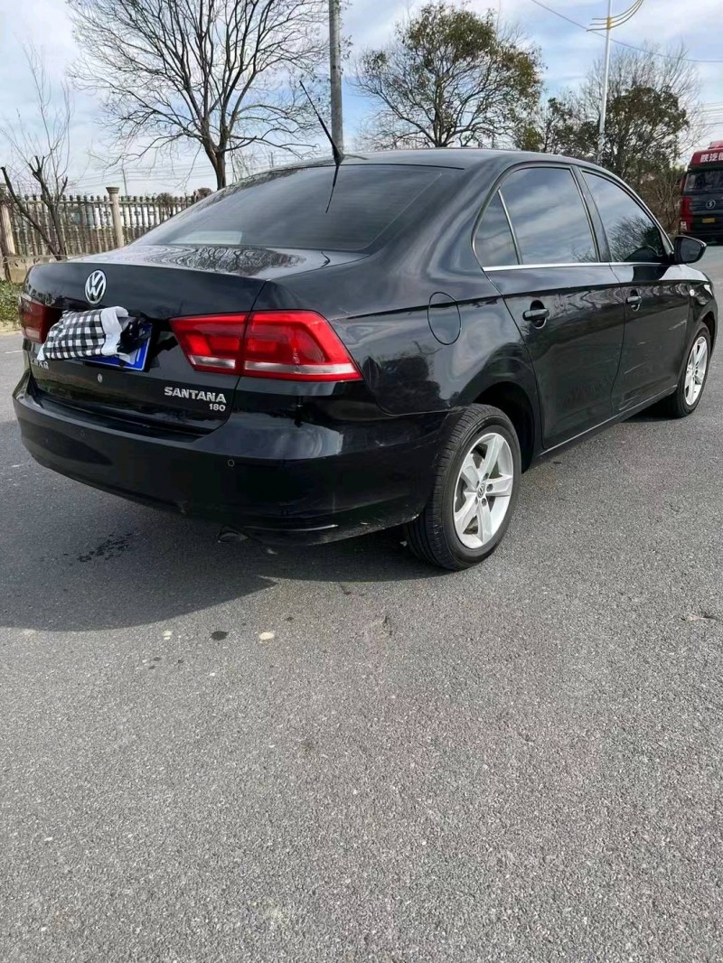 徐州16年大众桑塔纳8