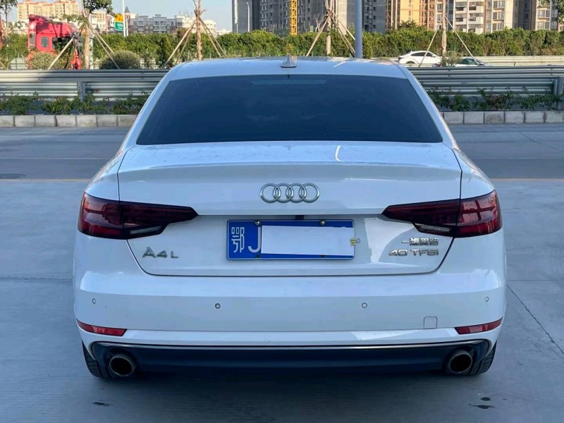 廣州18年奧迪A4L7