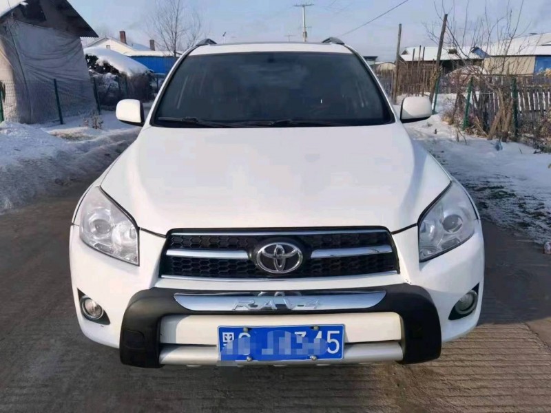 哈爾濱09年豐田RAV41