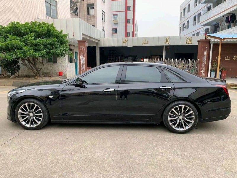 中山20年凱迪拉克CT63