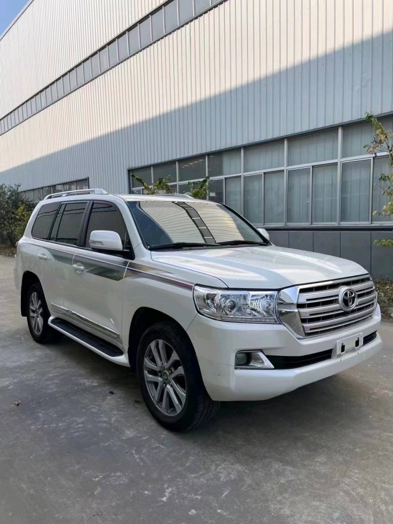 徐州17年丰田兰德酷路泽2