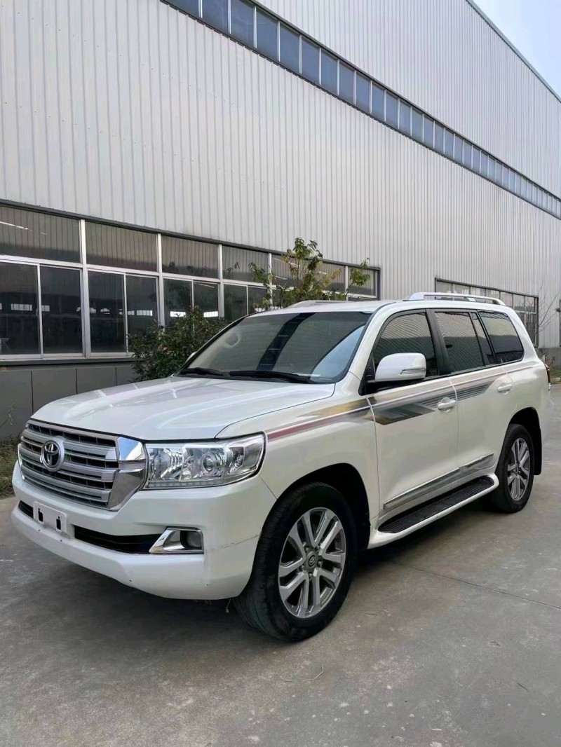 徐州17年丰田兰德酷路泽3