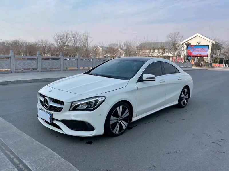 徐州17年奔驰CLA2