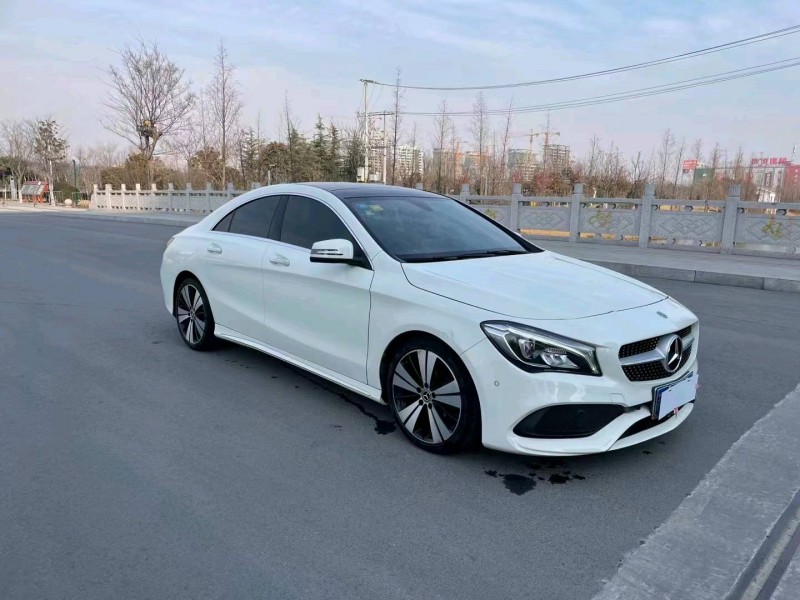 徐州17年奔驰CLA5