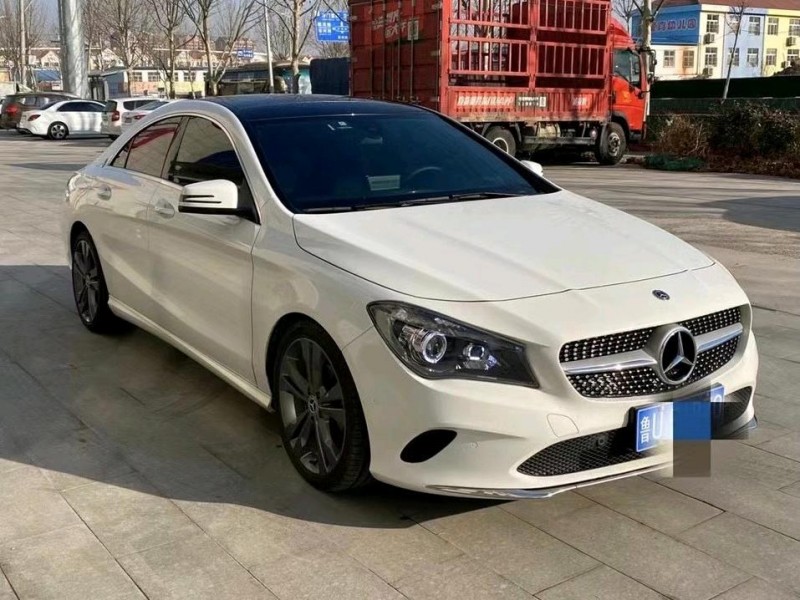 青島18年奔馳CLA2