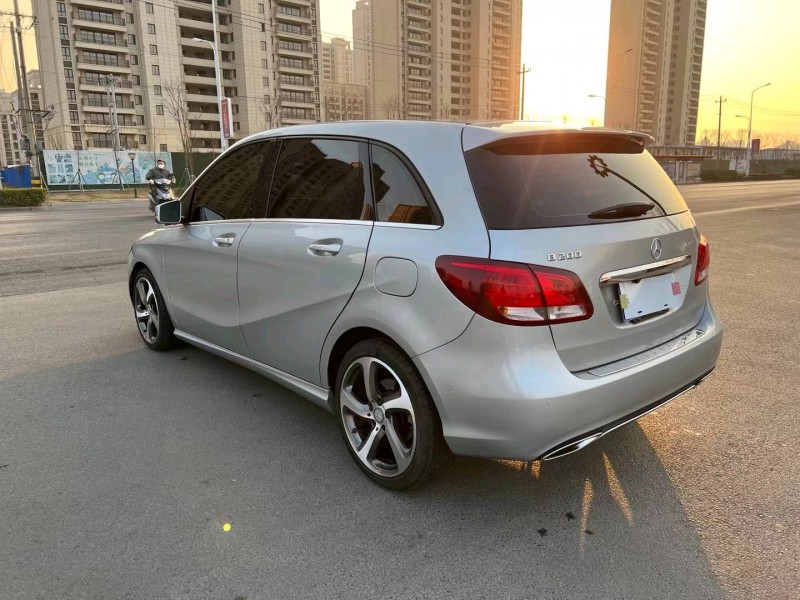 徐州15年奔驰B8