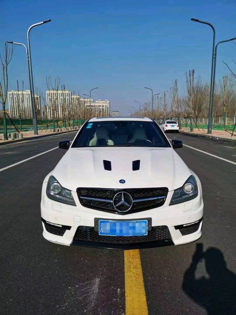 青島15年奔馳AMG C1