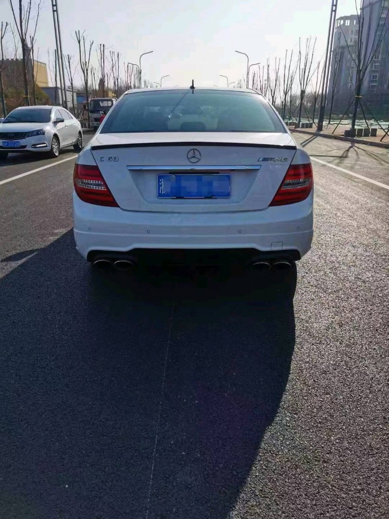 青島15年奔馳AMG C6