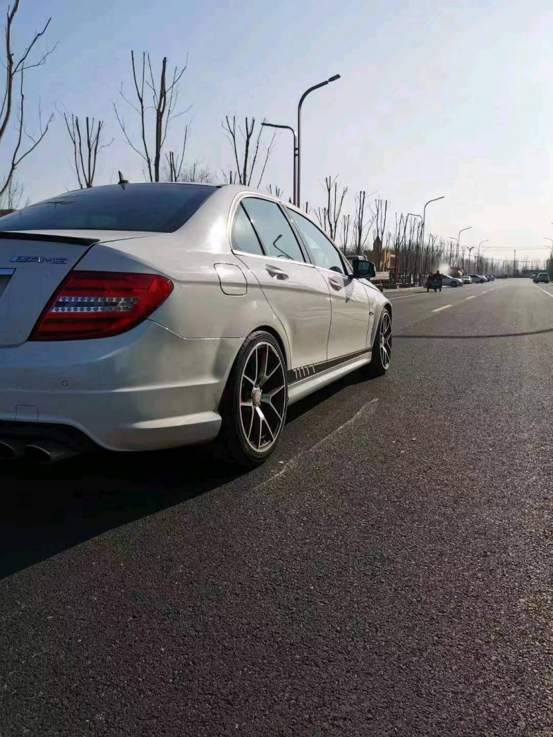 青島15年奔馳AMG C8