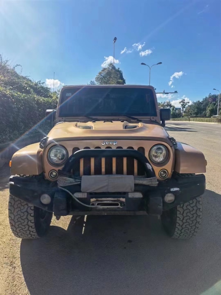 保山14年Jeep牧馬人1